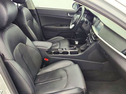 Used 2020 Kia Optima Premium image 25