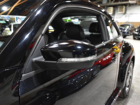 Used 2012 Volkswagen Beetle 2.5 image 35