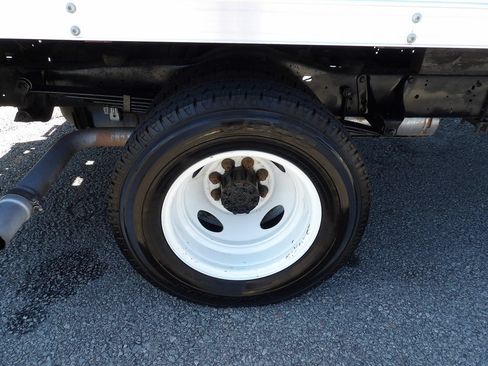 Used 2024 Ford E-350 and Econoline 350 Super Duty w/ Power Windows & Locks Group RWD image 45