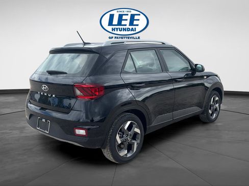 New 2026 Hyundai Venue SEL image 7