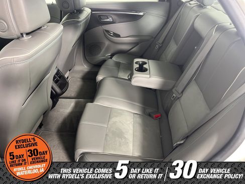 Used 2014 Chevrolet Impala LT Eco w/ Navigation Package image 26