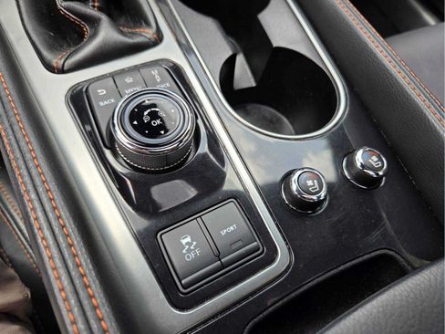 Used 2023 Nissan Maxima SR w/ Sport Mat Group FWD image 23