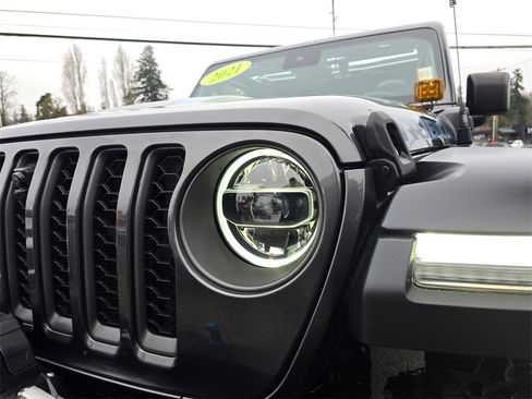 Used 2021 Jeep Wrangler Unlimited Rubicon 4xe w/ Steel Bumper Group image 32