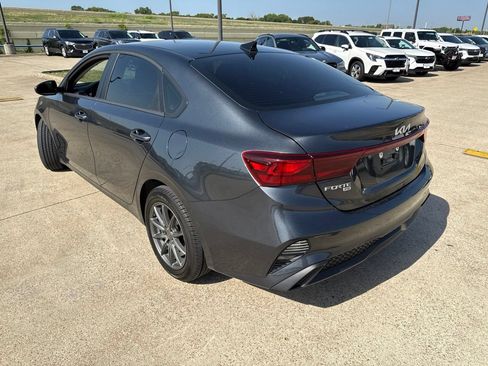 Used 2024 Kia Forte LX FWD image 8
