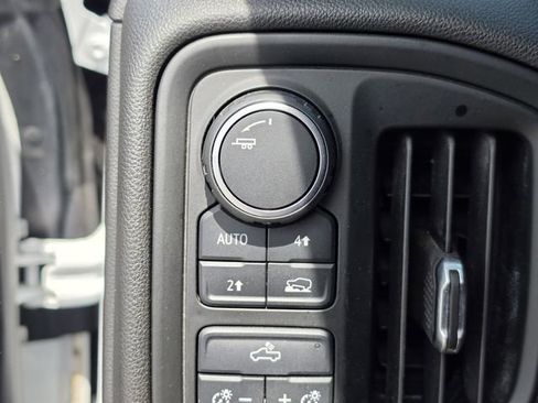 Used 2019 Chevrolet Silverado 1500 W/T w/ Trailering Package AWD/4WD image 26