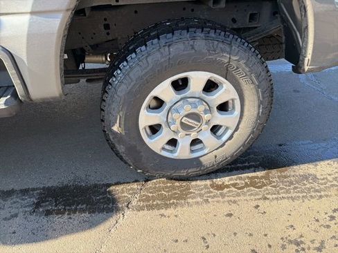 Used 2023 Ford F250 XLT image 15