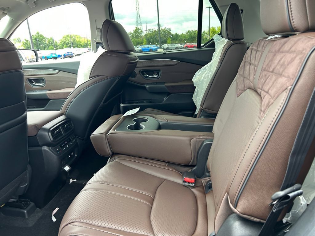 New 2026 Honda Pilot Elite image 19