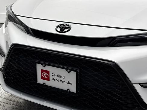 Used 2026 Toyota Corolla SE w/ SE Package FWD image 2