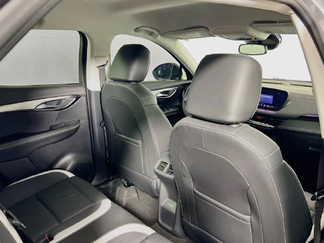 Used 2025 Buick Envision Sport Touring AWD/4WD image 20