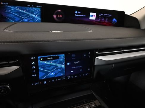 Certified 2025 Lincoln Navigator L Reserve AWD/4WD image 27