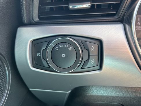 Used 2021 Ford Mustang Premium image 24