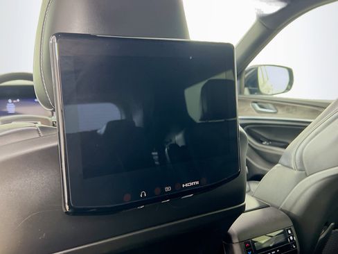 Used 2023 Jeep Grand Cherokee L Overland w/ Rear Seat Video Group I image 27