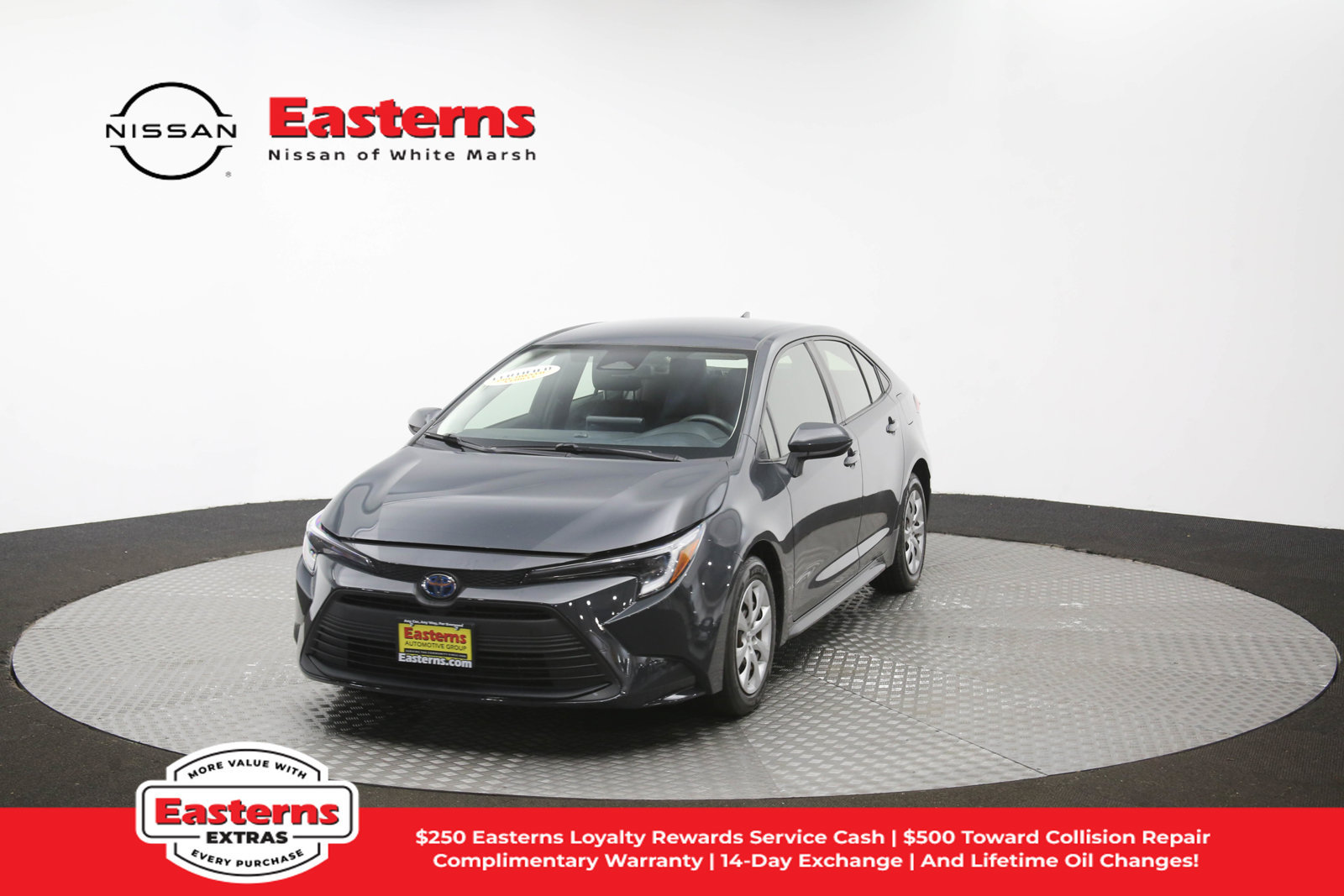 Used 2023 Toyota Corolla LE w/ Carpet Mat Package (TMS) FWD image 87