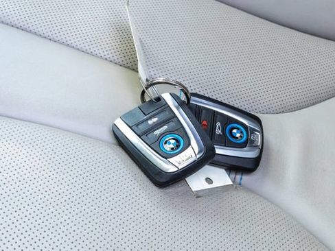 Used 2014 BMW i8 AWD/4WD image 46