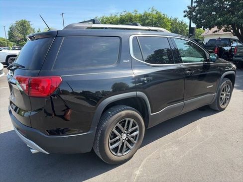 Used 2019 GMC Acadia SLT image 3