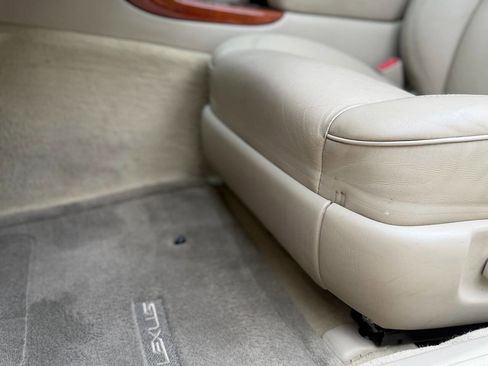 Used 1999 Lexus GS 400 RWD image 9