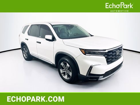 Used 2024 Honda Pilot EX-L image 1