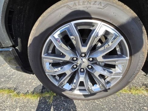 Used 2026 GMC Sierra 1500 Denali AWD/4WD image 11
