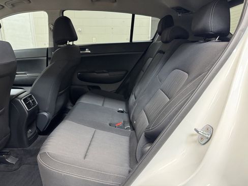 Used 2017 Kia Sportage LX image 15