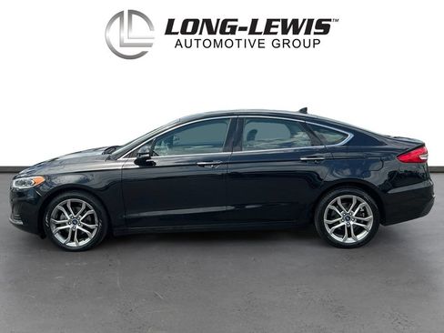 Used 2019 Ford Fusion SEL FWD image 2