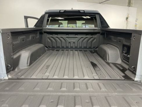 Certified 2026 Chevrolet Silverado EV LT AWD/4WD image 25