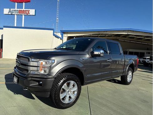 Used 2019 Ford F150 Platinum w/ Equipment Group 701A Luxury image 2