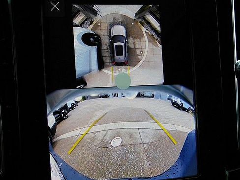 New 2026 Volvo XC40 B5 Ultra w/ Climate Package image 21