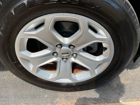Used 2014 Ford Edge SEL w/ Equipment Group 205A FWD image 13