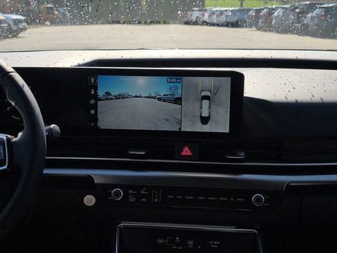 New 2026 Kia Carnival SX FWD image 23