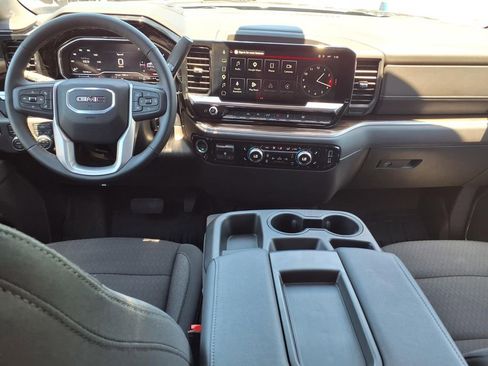 Used 2025 GMC Sierra 1500 Elevation AWD/4WD image 17