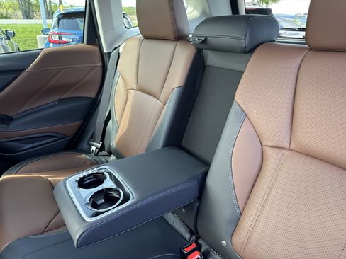 Certified 2024 Subaru Forester Touring AWD/4WD image 21