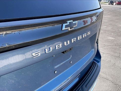 New 2026 Chevrolet Suburban High Country image 23