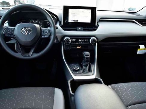 New 2025 Toyota RAV4 XLE image 11