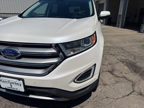 Used 2016 Ford Edge Titanium w/ Equipment Group 302A AWD/4WD image 11