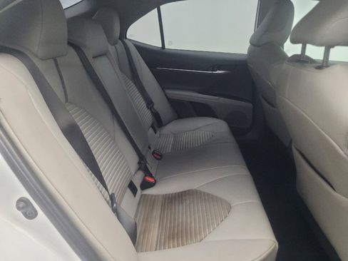 Used 2023 Toyota Camry SE FWD image 19