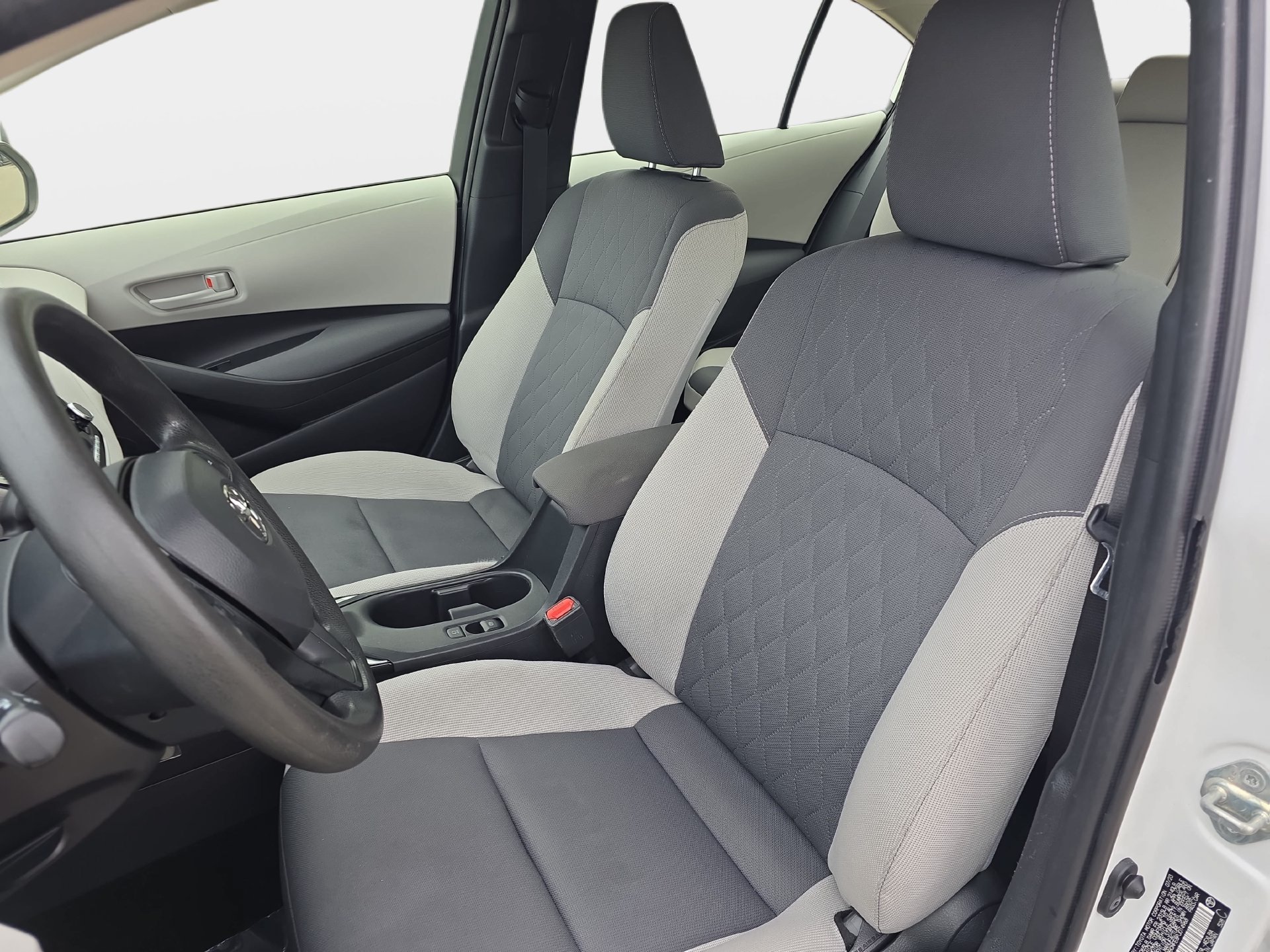 Used 2023 Toyota Corolla LE FWD image 14