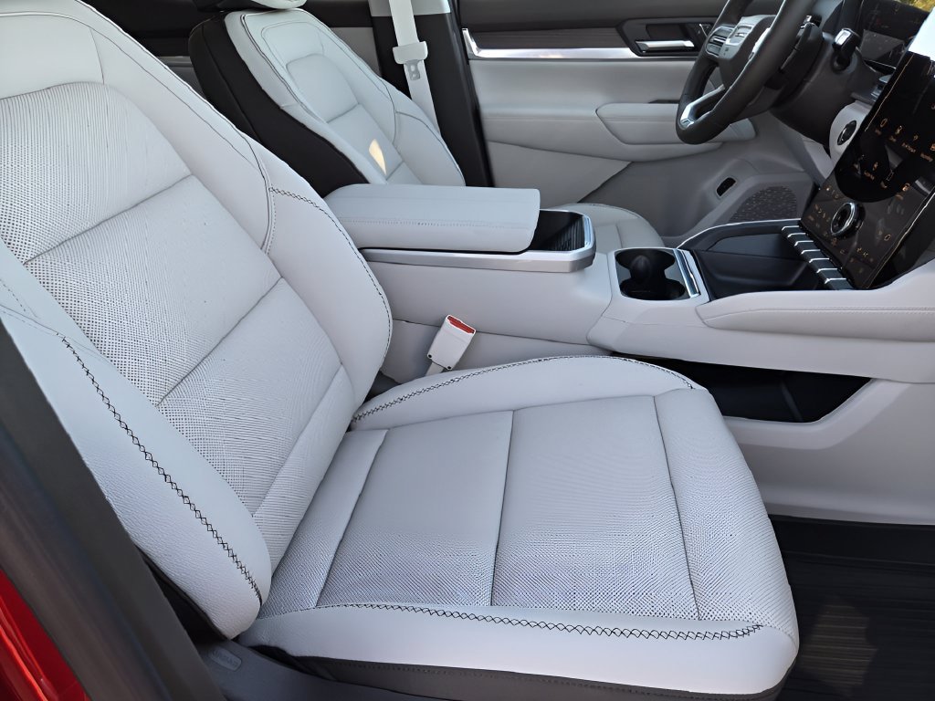 New 2027 GMC Terrain Denali w/ LPO, Black Badging Package AWD/4WD image 11