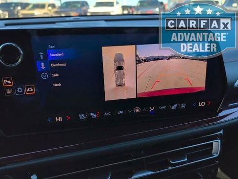 Used 2024 Chevrolet Traverse RS w/ LPO, Floor Liner Package AWD/4WD image 24