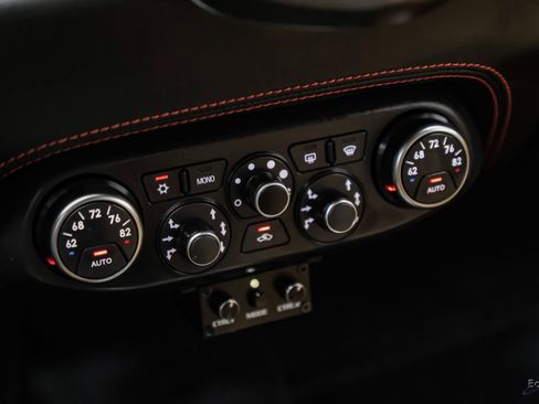 Used 2014 Ferrari 458 Italia Coupe RWD image 80