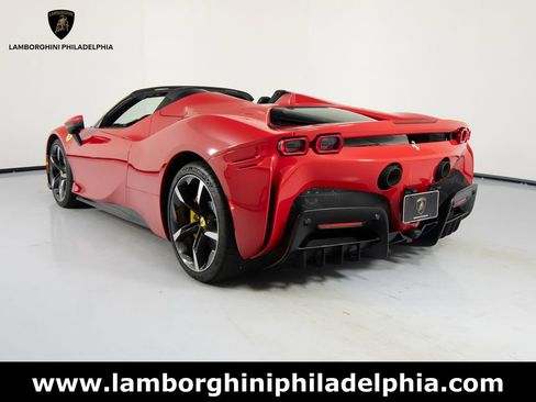 Used 2024 Ferrari SF90 Spider AWD/4WD image 8