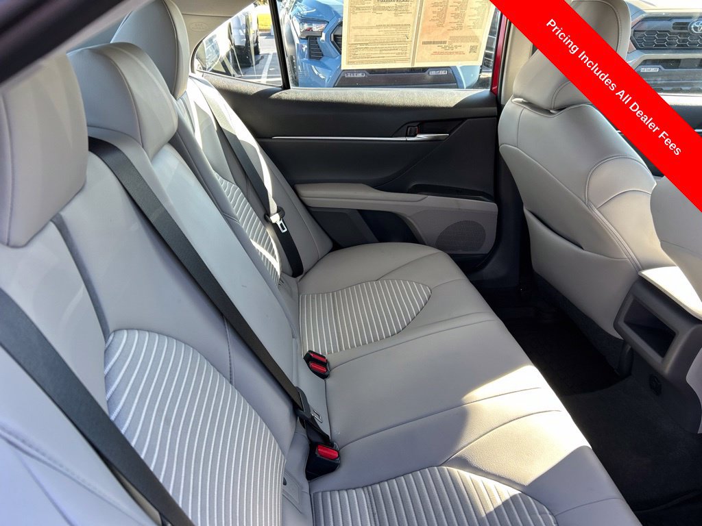 Used 2021 Toyota Camry SE w/ Convenience Package FWD image 18