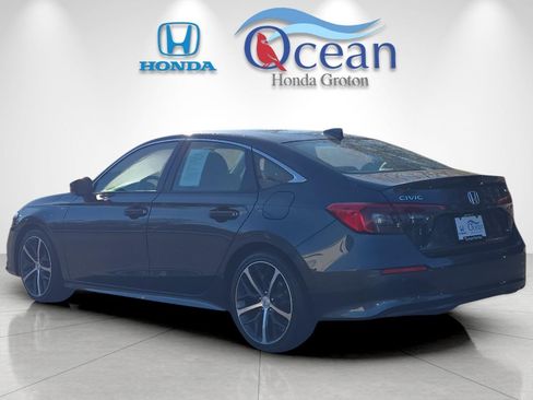 Used 2024 Honda Civic Touring image 7