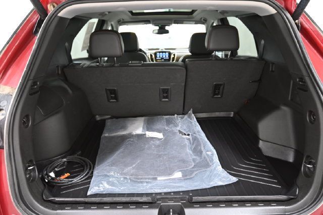Used 2022 Chevrolet Equinox Premier AWD/4WD image 19