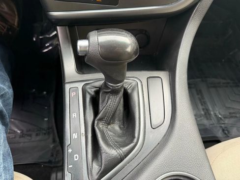 Used 2015 Kia Optima LX image 19