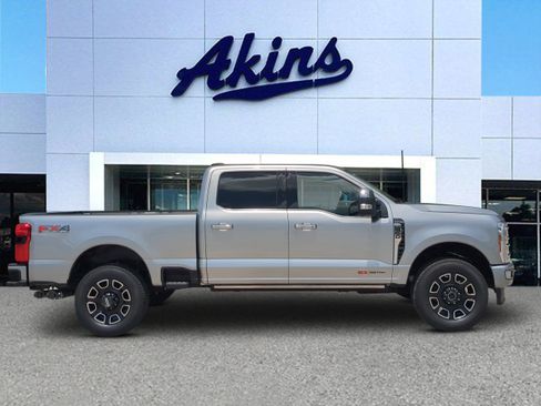 Used 2024 Ford F350 Platinum AWD/4WD image 1