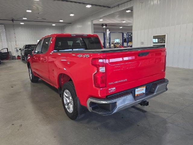 Used 2023 Chevrolet Silverado 1500 LT AWD/4WD image 6