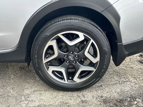 Used 2019 Subaru Crosstrek 2.0i Limited w/ Moonroof Package AWD/4WD image 11