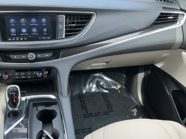 Used 2021 Buick Enclave Essence FWD image 13