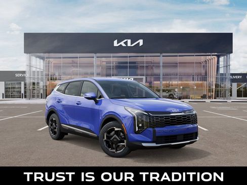 New 2026 Kia Sportage EX image 8