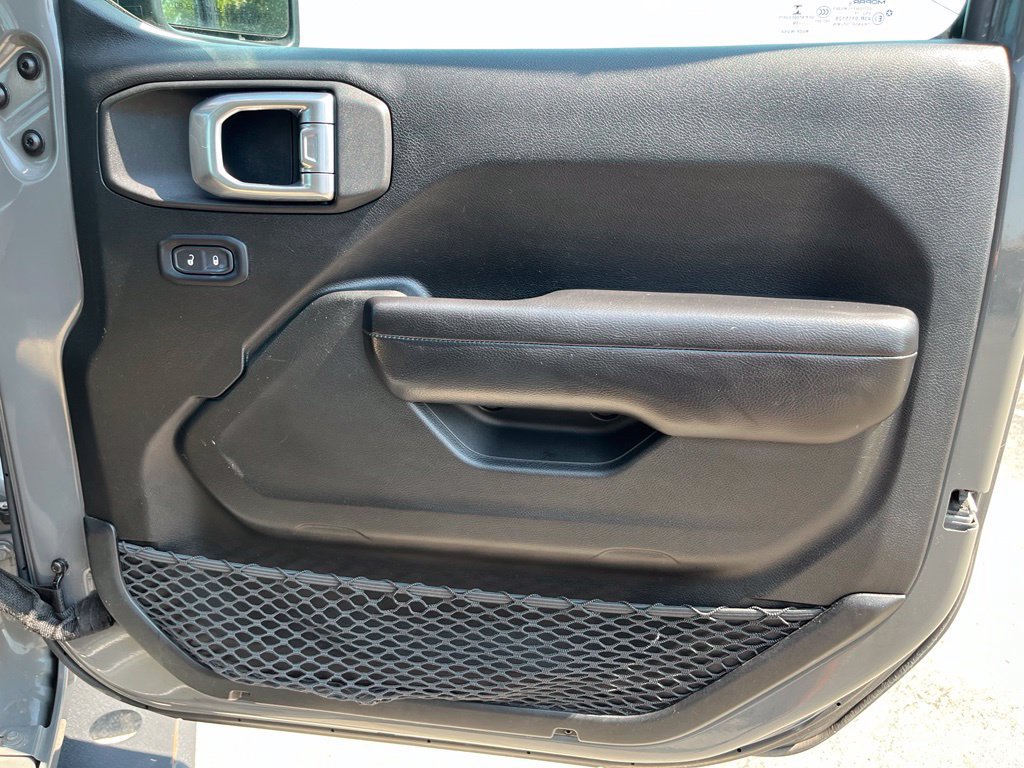 Used 2019 Jeep Wrangler Unlimited Sport S AWD/4WD image 32